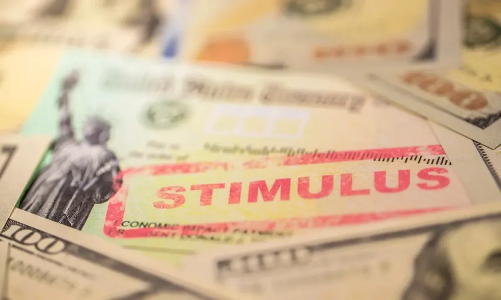 Americans Alert From Fake Stimulus Checks, Scam Texts, and AI Scams Are Growing in 2025